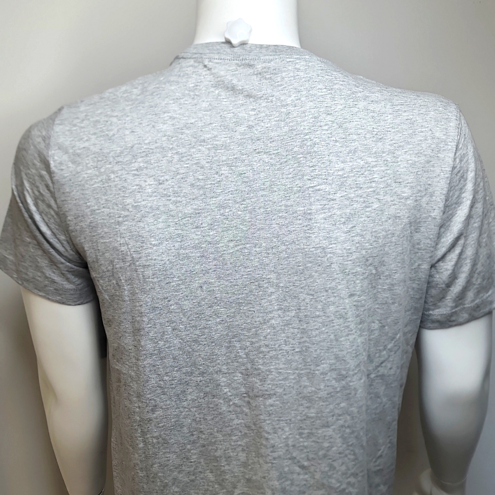 TRUE RELIGION GREY TEE SHIRT - Picture 4 of 9